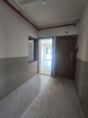 Room in 2 BHK Apartment at Sheth Auris Bliss, Malad West – for Sale