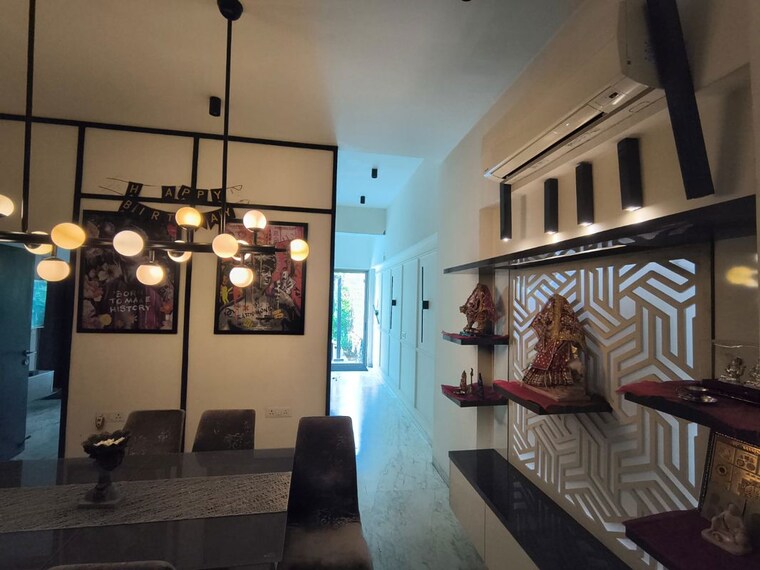 Dining area, tata-primanti-villas 5 Bedroom 7000 Sq.Ft. Villa In Sector 72 Gurgaon 10018772