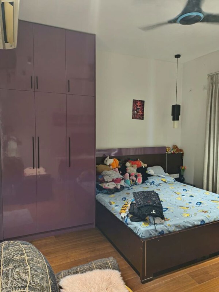 Bedroom, tata-primanti-villas 5 Bedroom 7000 Sq.Ft. Villa In Sector 72 Gurgaon 10018772