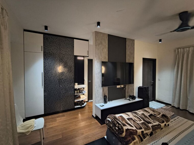 Master Bedroom, tata-primanti-villas 5 Bedroom 7000 Sq.Ft. Villa In Sector 72 Gurgaon 10018772