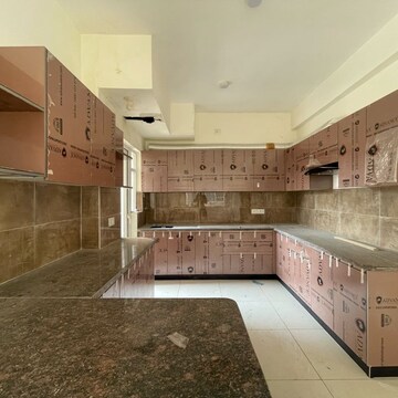 Kitchen in 3 BHK Builder Floor at BPTP Amstoria, Sector 102 – for Rent