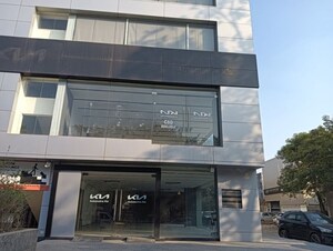  Showroom For Sale in Sector 20 Dwarka
