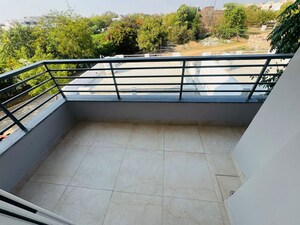 Balcony in 3 BHK Builder Floor at Sector 55 – for Rent