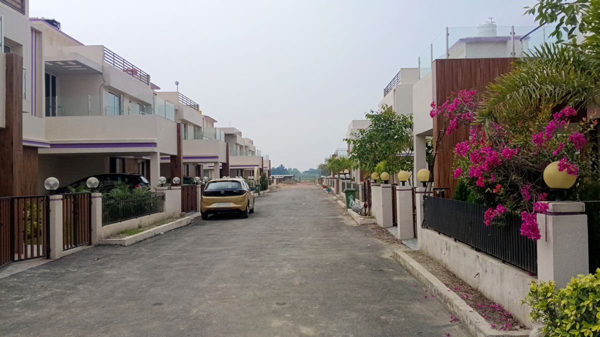 5 BHK + Study Room Villa For Sale in Anik One Rajarhat