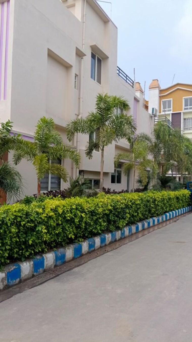 Garden, anik-one-rajarhat 5 Bedroom 2160 Sq.Ft. Villa In Rajarhat Kolkata 10101205
