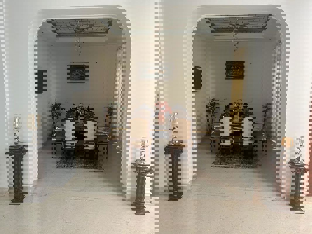 3 BHK 548 Sq.Yd. Builder Floor in Ansal Sushant Apartments