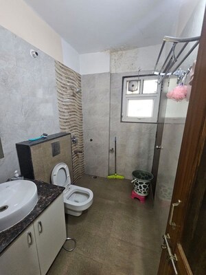 Bathroom in 2 BHK Builder Floor at Ardee City, Sector 52 – for Rent