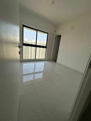 Room in 2 BHK Apartment at Runwal Gardens, Dombivli East – for Rent