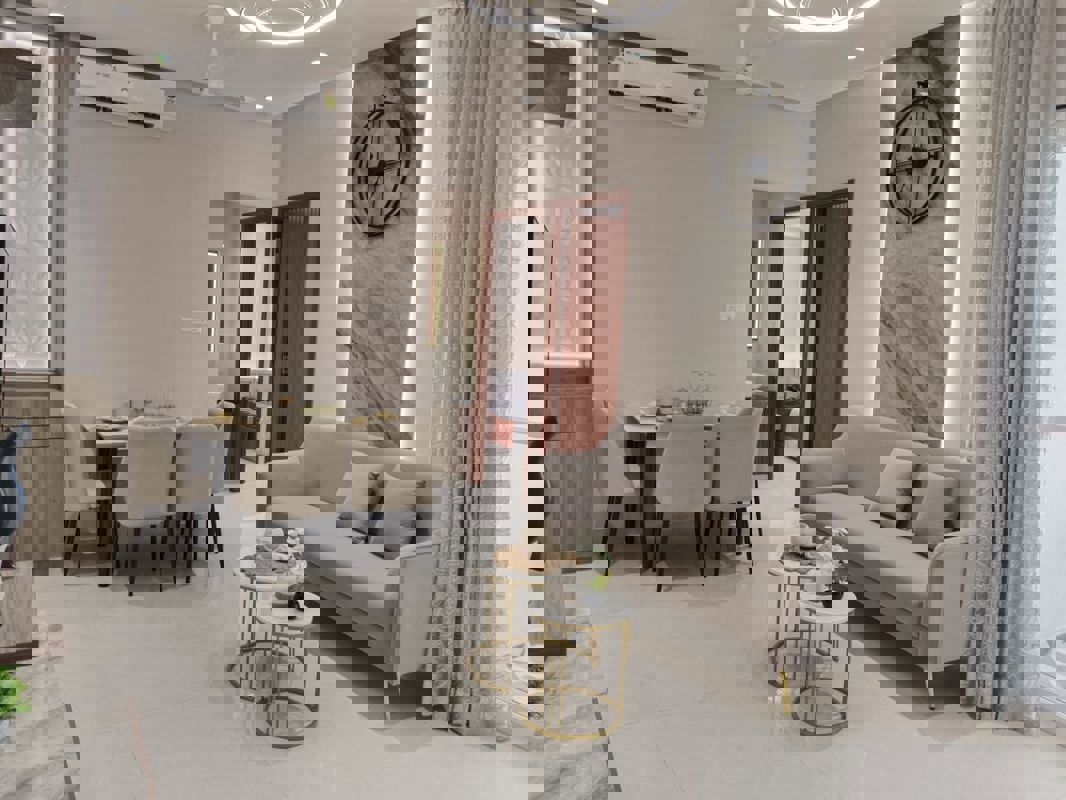 2.5 BHK 900 Sq.Ft. Apartment in Kamdhenu The Premia