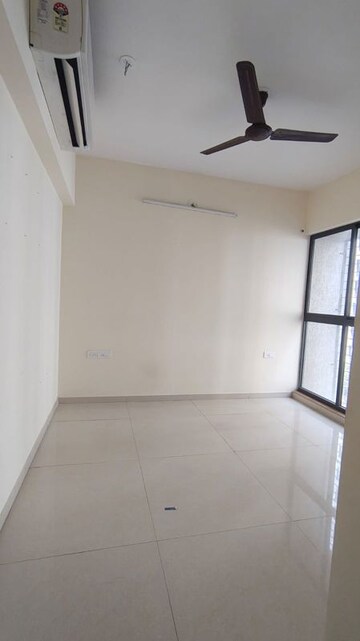 Room in 1 BHK Apartment at Lodha Palava City, Dombivli East – for Rent