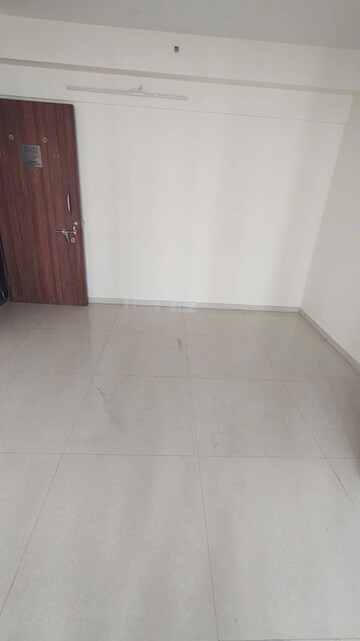 Room in 1 BHK Apartment at Lodha Palava City, Dombivli East – for Rent