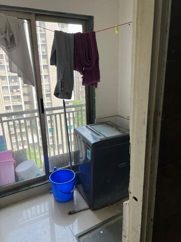 Kitchen/pantry in 4 BHK Apartment at Shela – for Rent