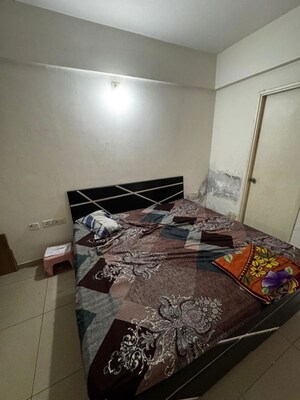 Bedroom in 4 BHK Apartment at Shela – for Rent
