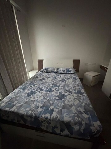 Bedroom in 2 BHK Apartment at Prestige Jasdan Classic, Mahalaxmi – for Rent