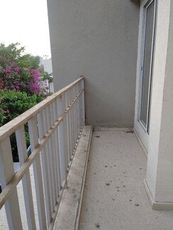 2 BHK + Servant Room Apartment For Rent in Maple Feel Bliss