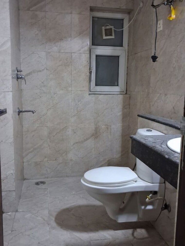 Bathroom, adani-m2k-oyster-grande 3 Bedroom 1889 Sq.Ft. Apartment In Sector 102 Gurgaon 10101784