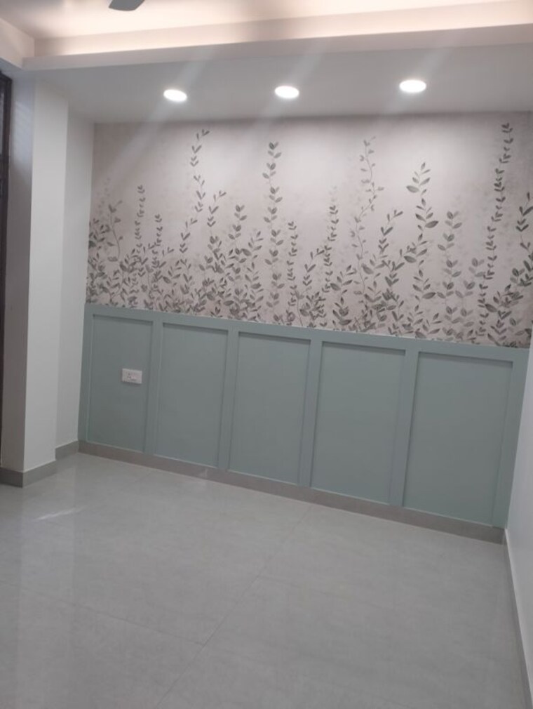 Bathroom, malviya nagar 3 Bedroom 1000 Sq.Ft. Builder Floor In Malviya Nagar Delhi 9937281
