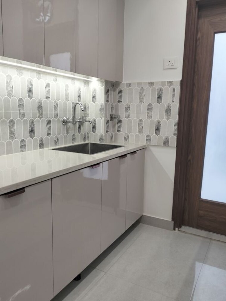 Kitchen, malviya nagar 3 Bedroom 1000 Sq.Ft. Builder Floor In Malviya Nagar Delhi 9937281