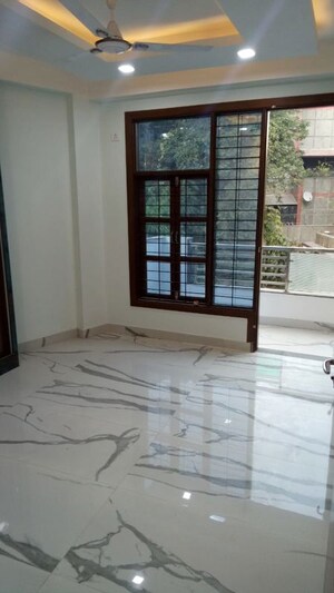 Room in 3 BHK Builder Floor at Khirki Extension – for Sale