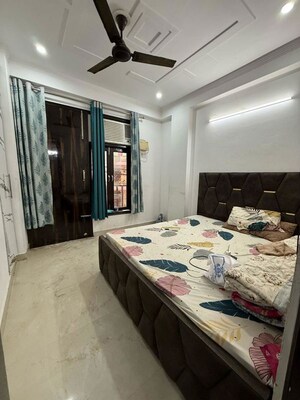 Bedroom in 2.5 BHK Builder Floor at Chattarpur – for Rent