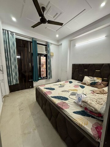 Bedroom in 2.5 BHK Builder Floor at Chattarpur – for Rent