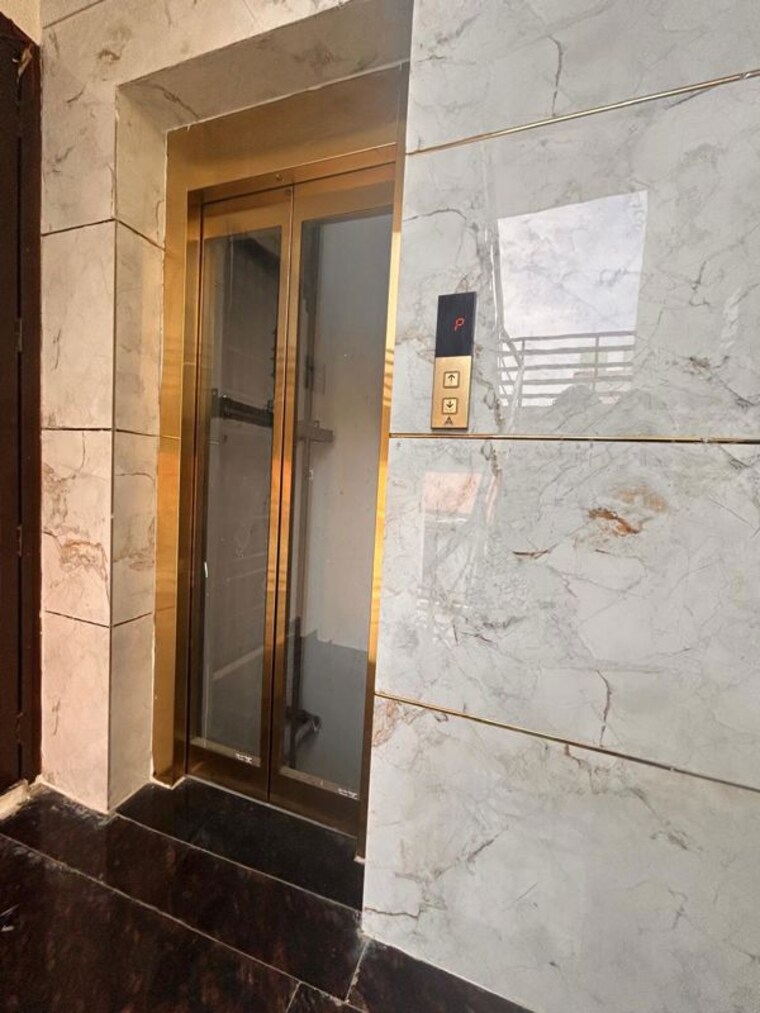 undefined, chattarpur 2.5 Bedroom 800 Sq.Ft. Builder Floor In Chattarpur Delhi 10102122