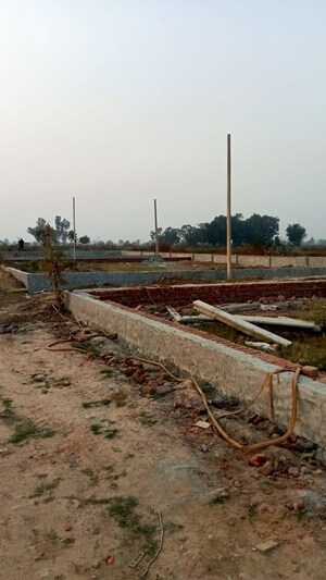 Plot Area in  Plot at Sector 17 Yamuna Expressway – for Sale