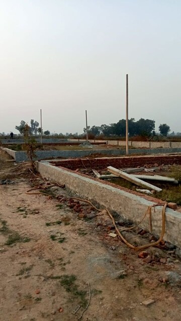 Plot Area in  Plot at Sector 17 Yamuna Expressway – for Sale