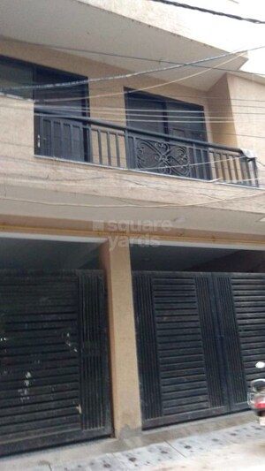 3 BHK Builder Floor – Exterior View View at Chattarpur - for Rent