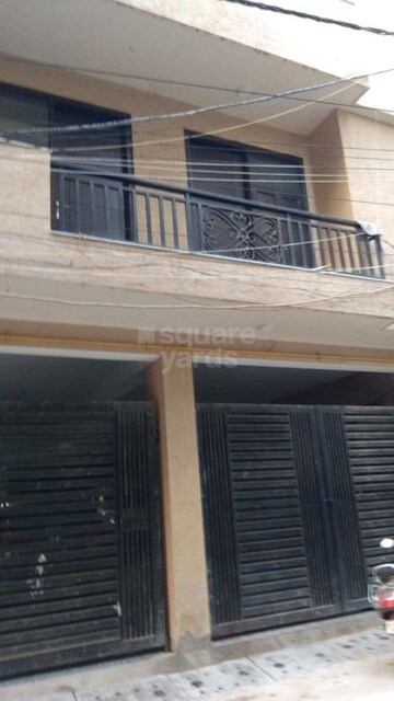 3 BHK Builder Floor – Exterior View View at Chattarpur - for Rent