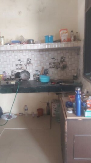 Furnished Amenities in 1 RK Builder Floor at Mayur Vihar – for Rent