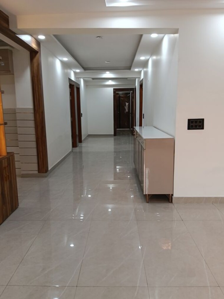 undefined, rajendra nagar sector 5 5 Bedroom 365 Sq.Yd. Builder Floor In Rajendra Nagar Sector 5 Ghaziabad 10097116