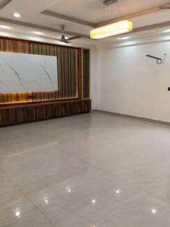 5 BHK + Pooja Room,Servant Room Builder Floor For Sale in Rajendra Nagar Sector 5