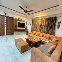 3 BHK Builder Floor For Sale in Lake View Complex
