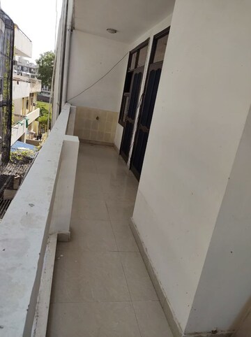 Balcony in 3 BHK Villa at Sector 23 – for Rent