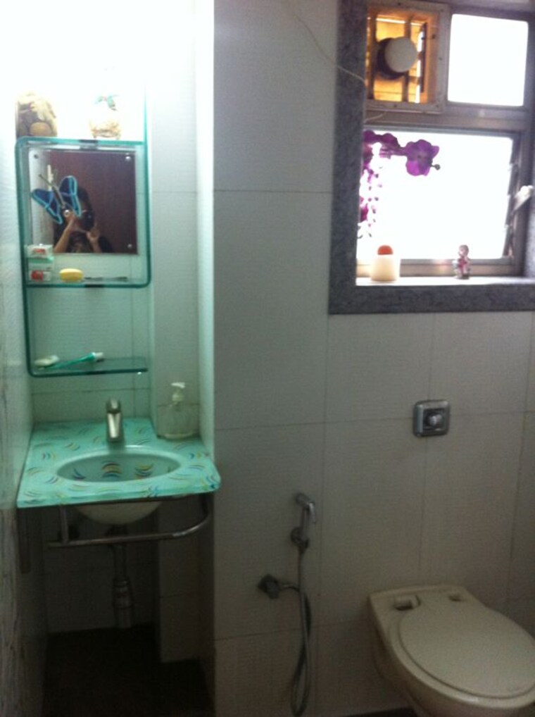 Bathroom, namaskar-apartment 2 Bedroom 600 Sq.Ft. Apartment In Santacruz East Mumbai 10102303