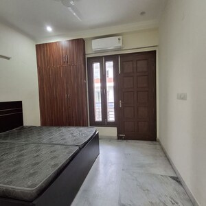 Room in 2 BHK Builder Floor at Global Arcade, Sector 42 – for Rent