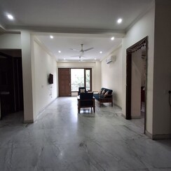 2 BHK Builder Floor For Rent in Global Arcade