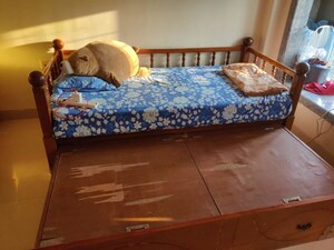 Bedroom in 2 BHK Apartment at Namaskar Apartment, Santacruz East – for Rent