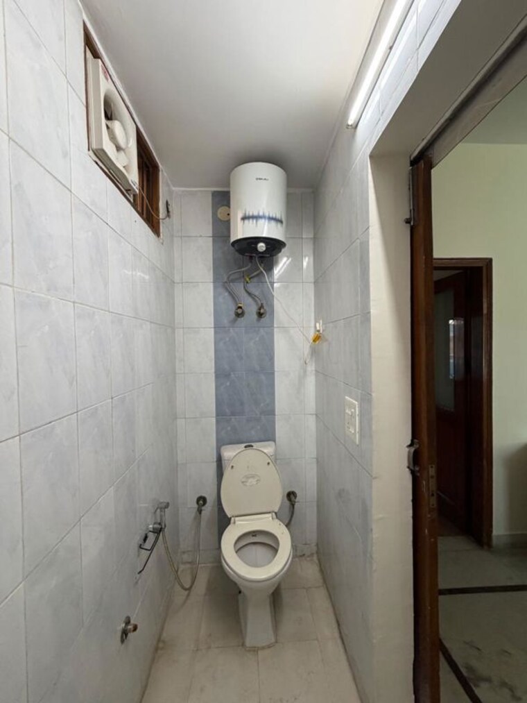 undefined, sector 23 1.5 Bedroom 700 Sq.Ft. Villa In Sector 23 Gurgaon 10102326