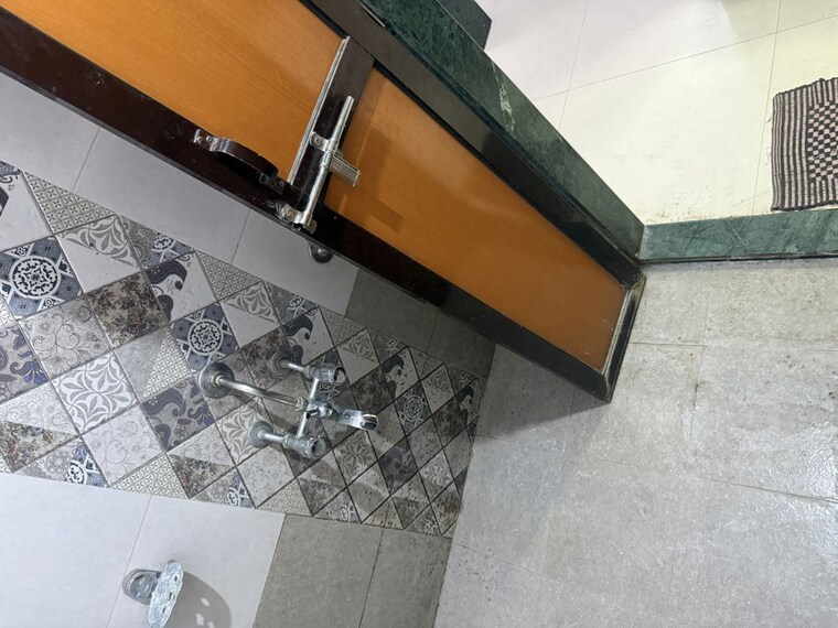 Attached Bathroom, yashodham-complex 1 Bedroom 460 Sq.Ft. Apartment In Goregaon East Mumbai 10102287