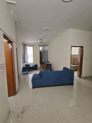 Bedroom in 2 BHK Independent House at Ansal Sushant Lok I, Sector 43 – for Rent