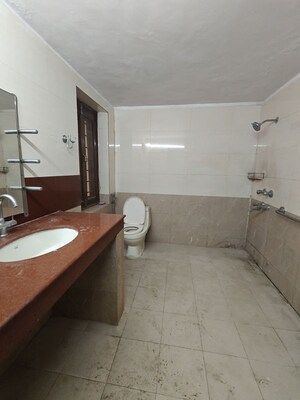 Kitchen in 2 BHK Independent House at Ansal Sushant Lok I, Sector 43 – for Rent