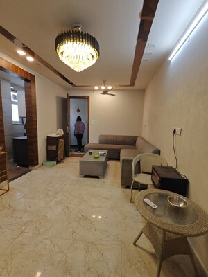 Living Room in 2 BHK Builder Floor at Ardee City, Sector 52 – for Rent