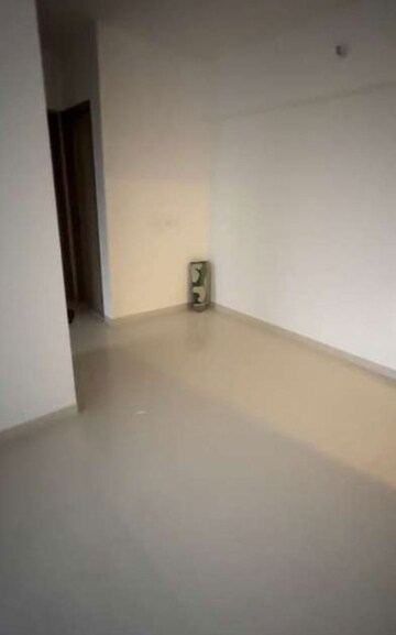 Room in 1 BHK Apartment at Lodha Upper Thane Meadows, Anjur – for Rent