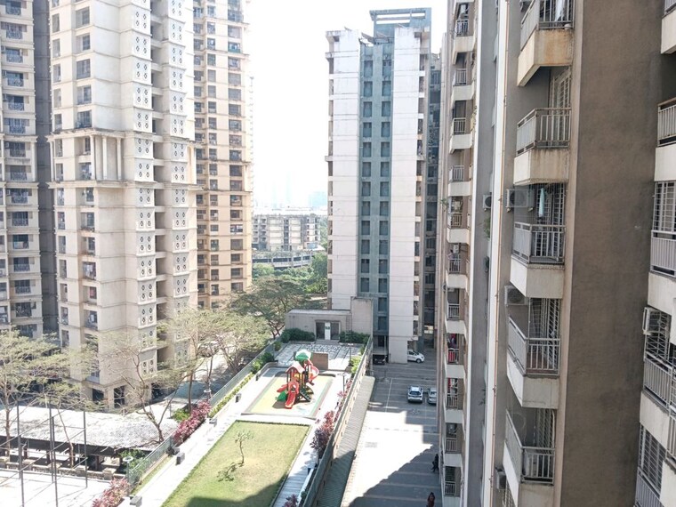 Exterior View, unique-greens-ghodbunder-road 2 Bedroom 700 Sq.Ft. Apartment In Ghodbunder Road Thane 10102350