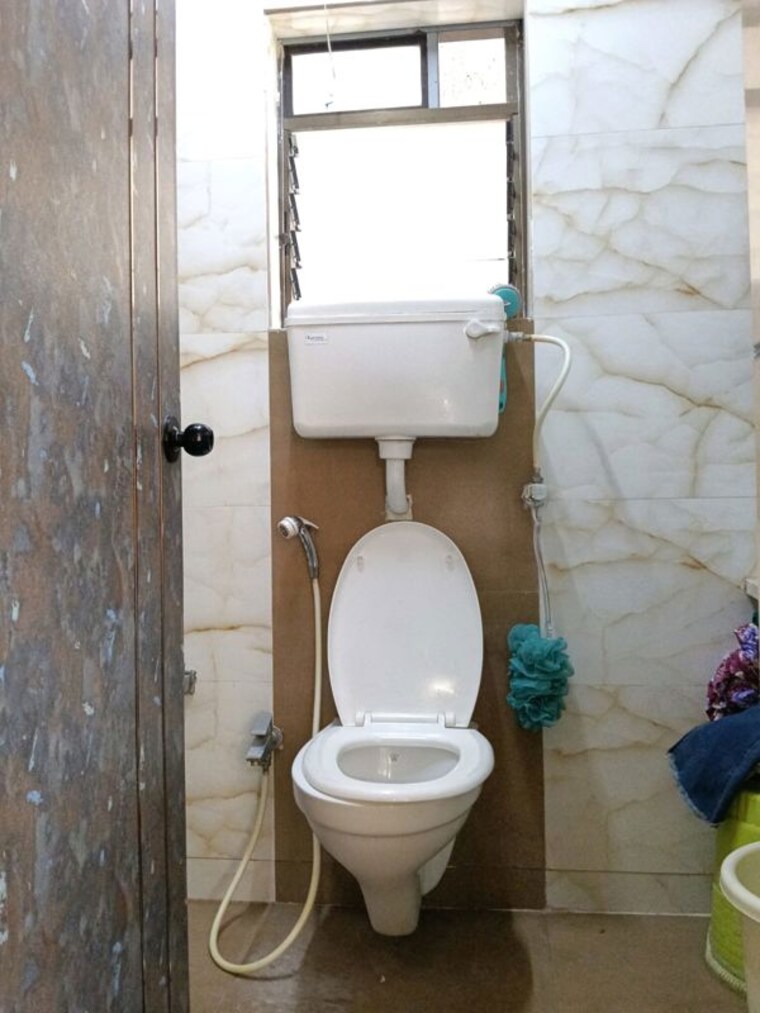 Bathroom, unique-greens-ghodbunder-road 2 Bedroom 700 Sq.Ft. Apartment In Ghodbunder Road Thane 10102350