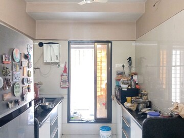 Team Area in 2 BHK Apartment at Unique Greens Ghodbunder Road, Ghodbunder Road – for Rent