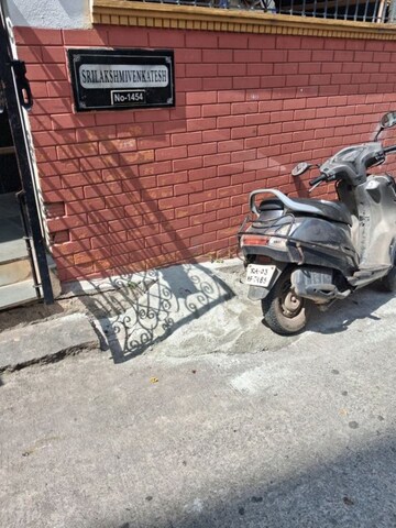 Parking in 1 BHK Independent House at Basaveshwara Nagar – for Rent