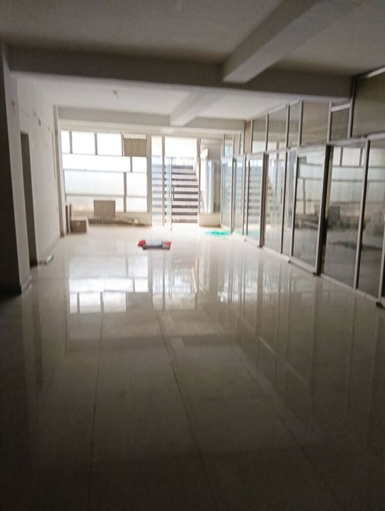 Floor Plan, gomti nagar Commercial Office Space 2000 Sq.Ft. In Gomti Nagar Lucknow 10102363